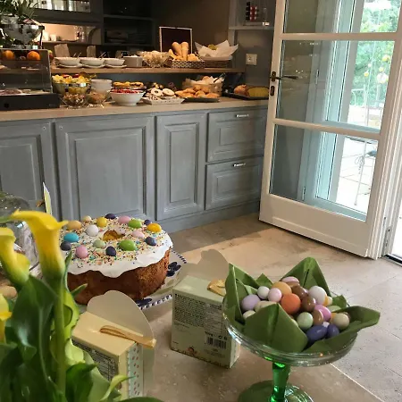 Relais Dei Molini Bed & Breakfast 2*